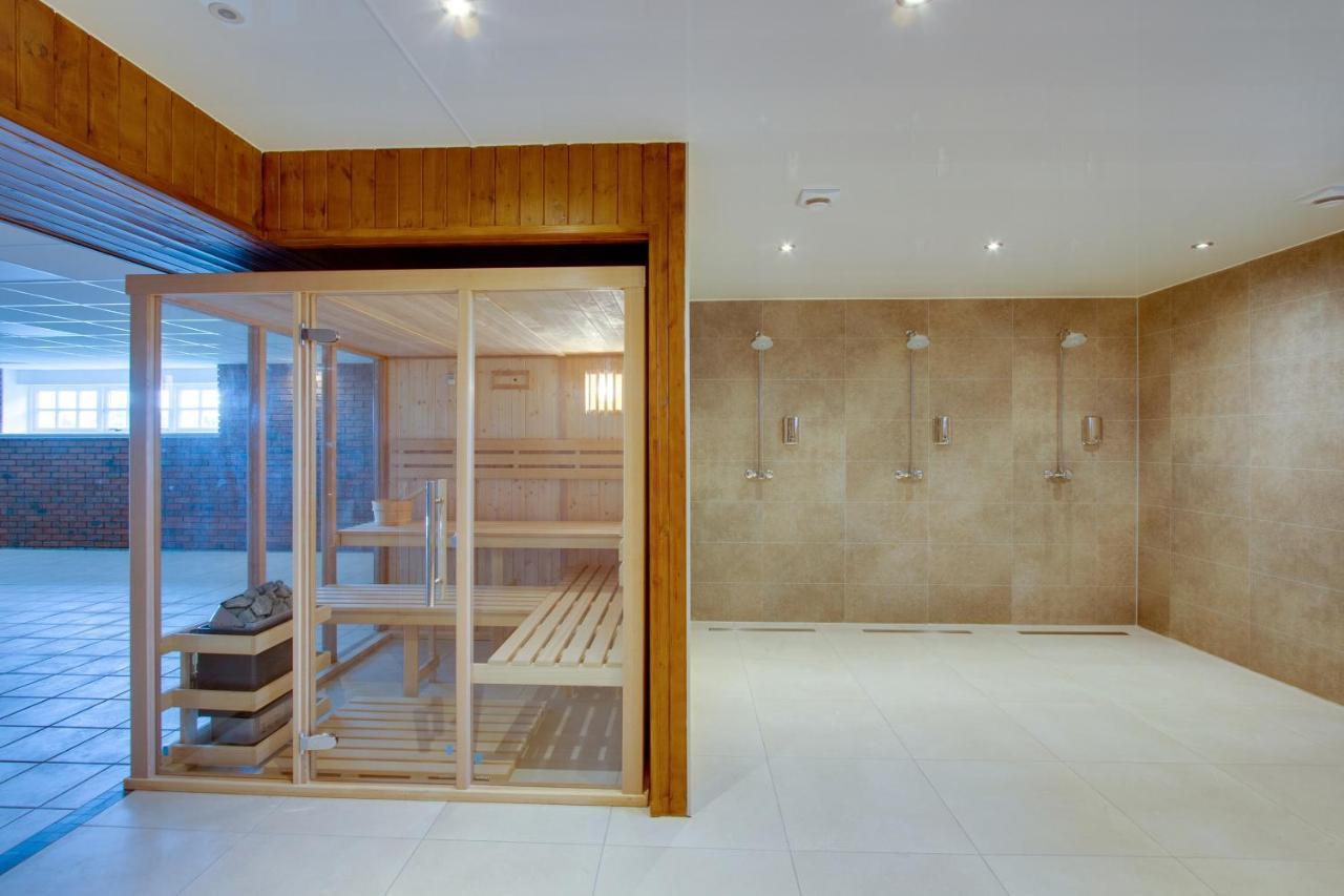 Home Farm B&B - Sunflower Room ฟอร์ฟาร์ ภายนอก รูปภาพ